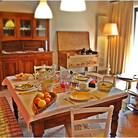 Bed & Breakfast Il Cantuccio Cascina